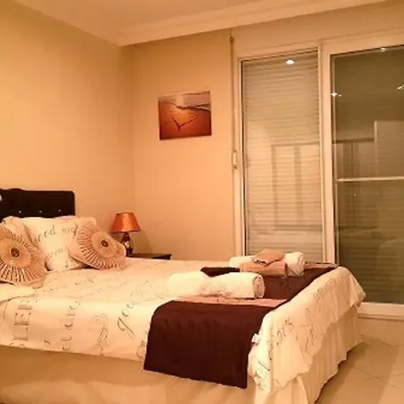 Appartamento Spacious 2 Bed 2 Bath In One Of Sides Popular Communities