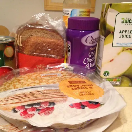 Spacious 2 Bed 2 Bath In One Of Sides Popular Communities Apartmán *