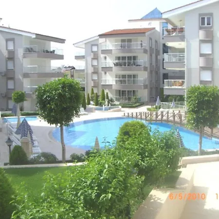 Appartement Spacious 2 Bed 2 Bath In One Of Sides Popular Communities Sidé