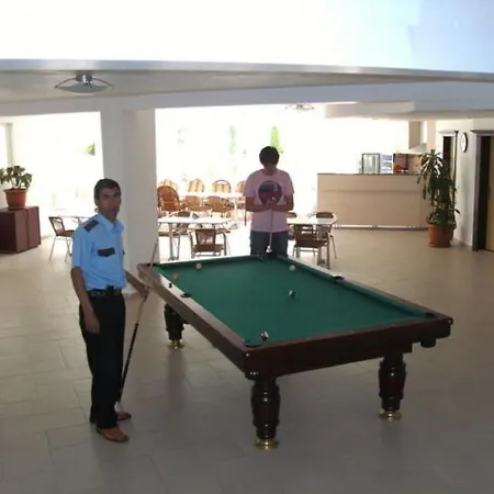 Apartmán Spacious 2 Bed 2 Bath In One Of Sides Popular Communities